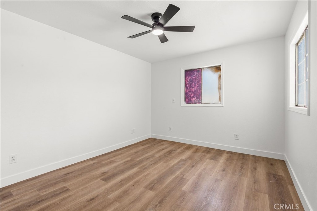 4874 Park Property Photo 22