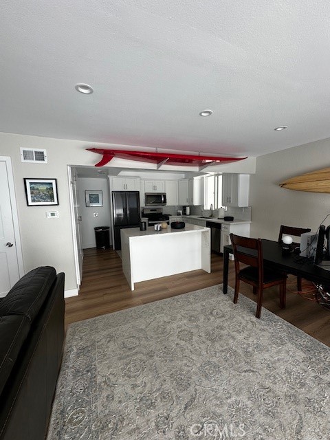 4704 Seashore Drive Property Photo 3