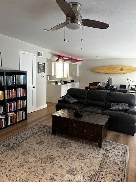 4704 Seashore Drive Property Photo 4