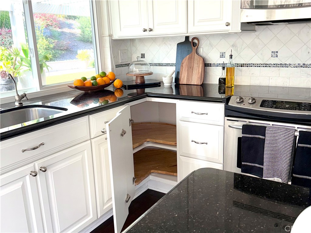 25081 Grissom Road Property Photo 10