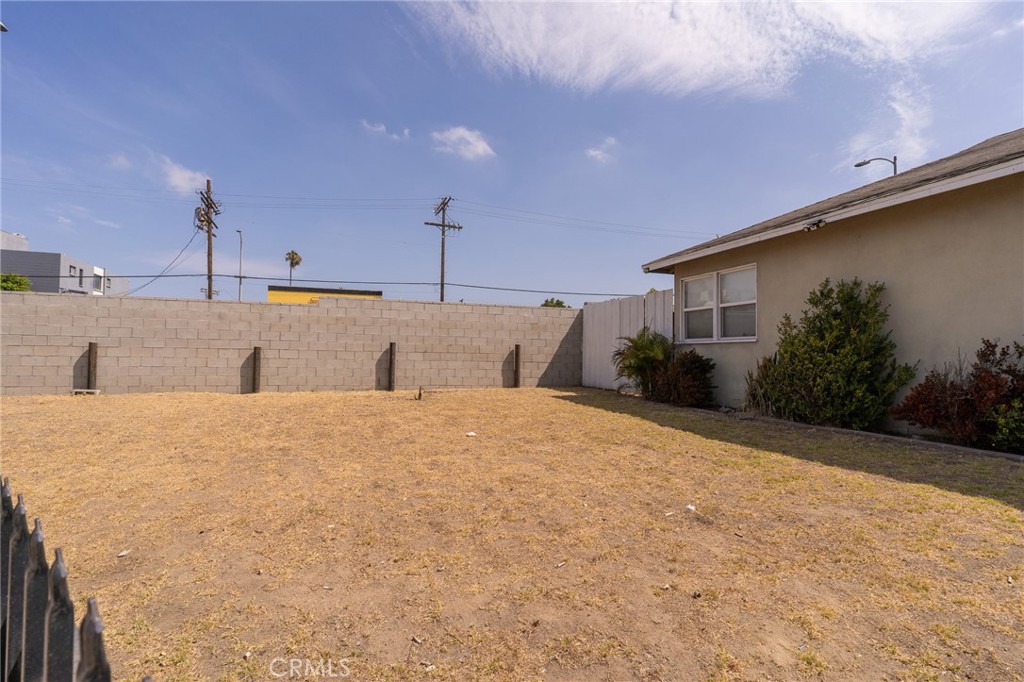 14300 S Ainsworth Property Photo 3