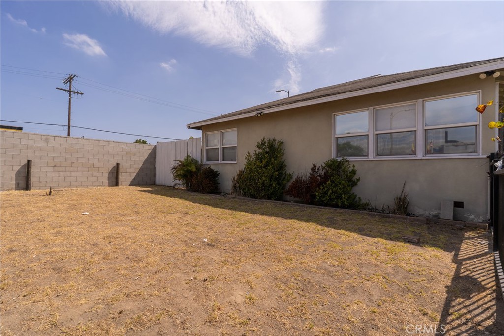14300 S Ainsworth Property Photo 5