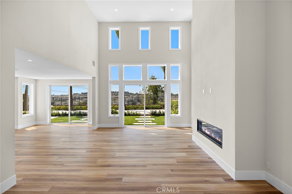 22661 Sweetmeadow Property Photo 4