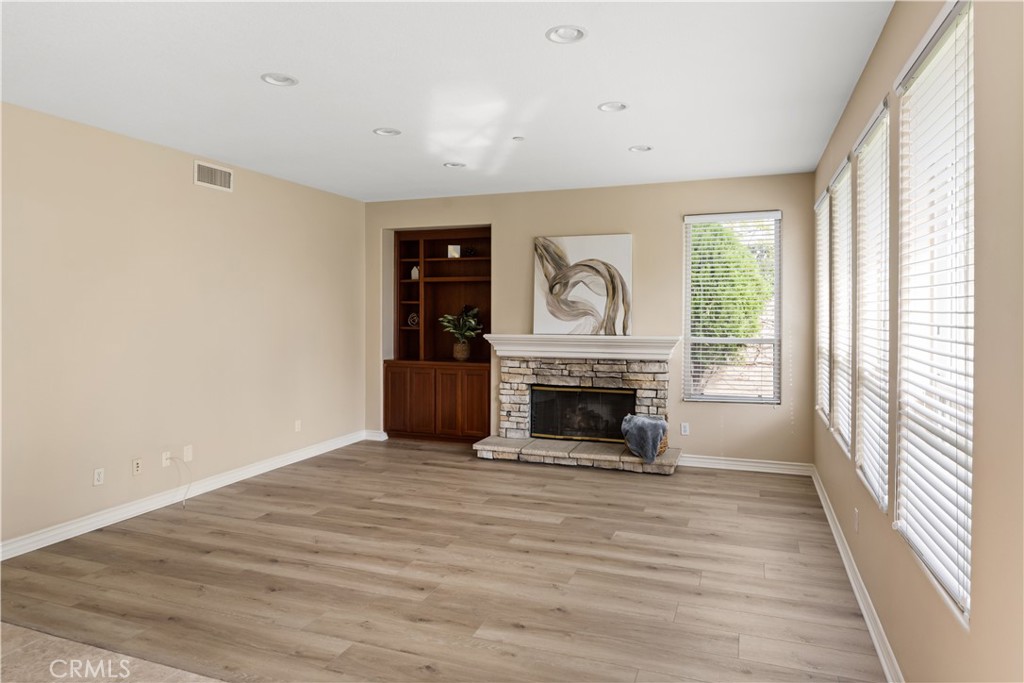 129 Nighthawk Property Photo 10