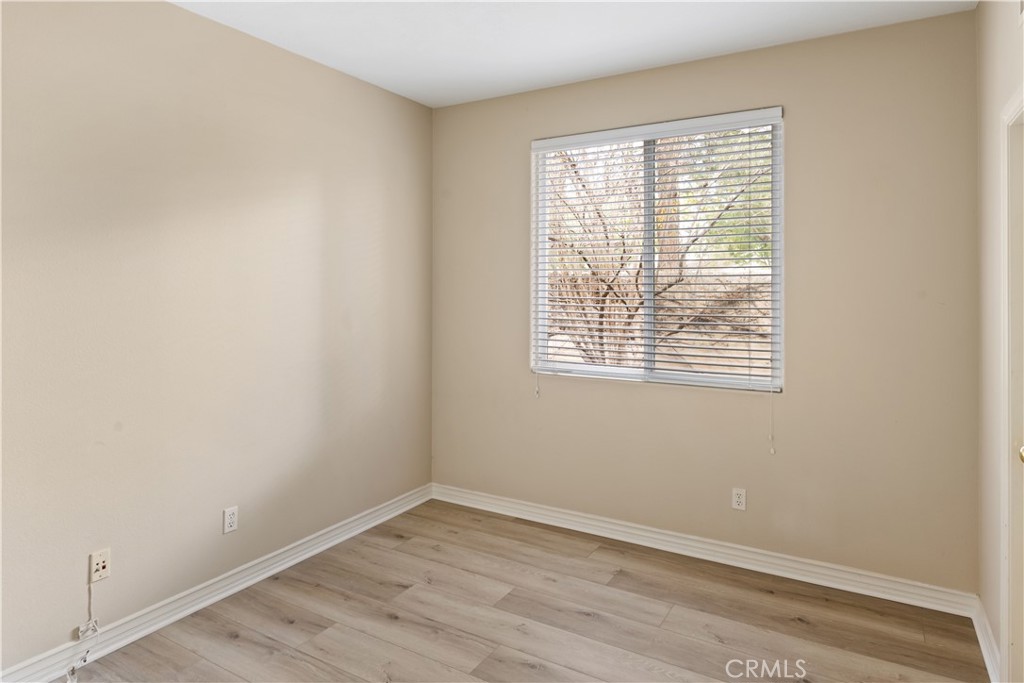 129 Nighthawk Property Photo 15
