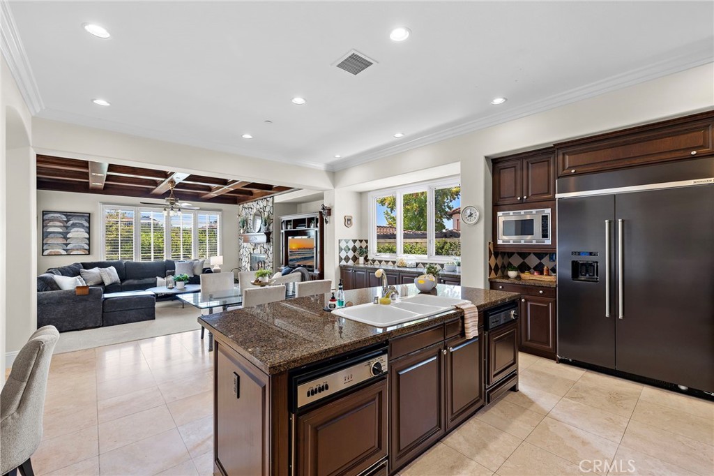 19 Rosana Property Photo 17