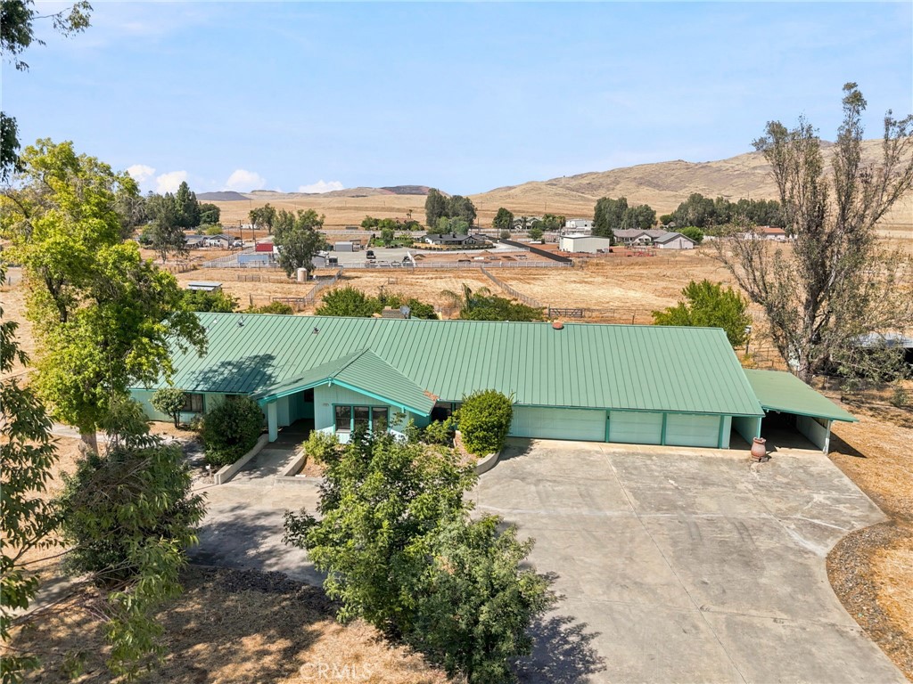 6388 E Appaloosa Property Photo 4
