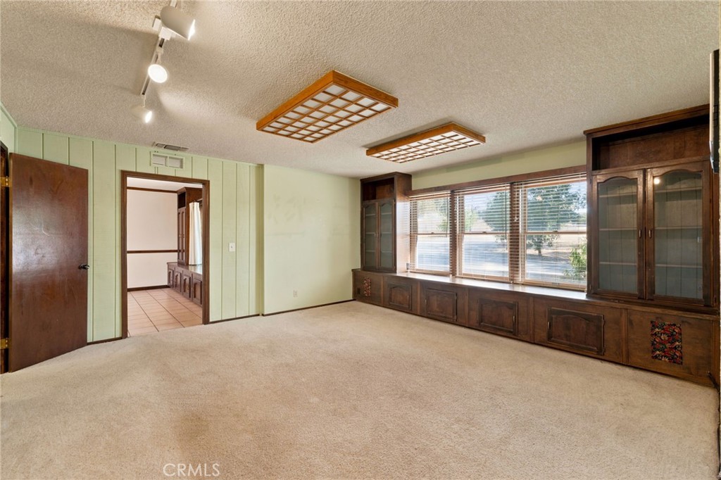 6388 E Appaloosa Property Photo 6