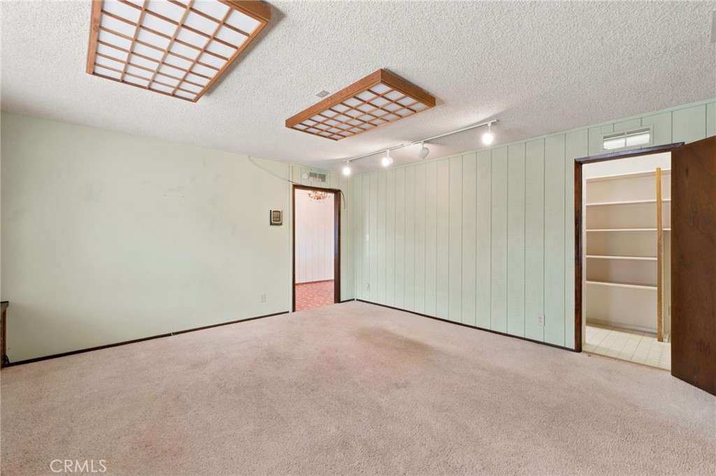 6388 E Appaloosa Property Photo 8