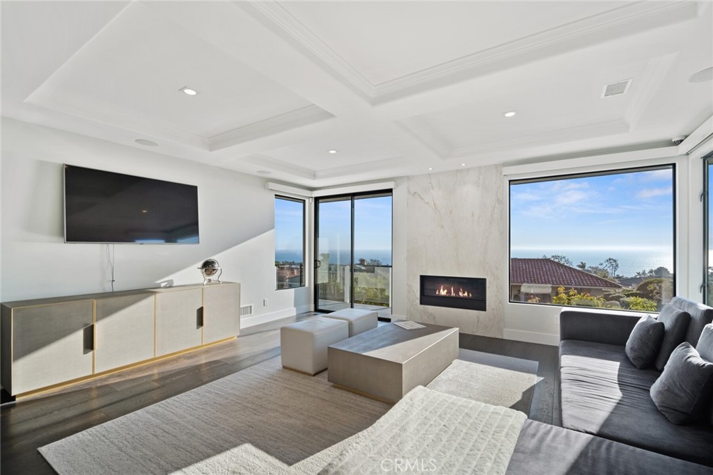 22862 Via Genoa Property Photo 8