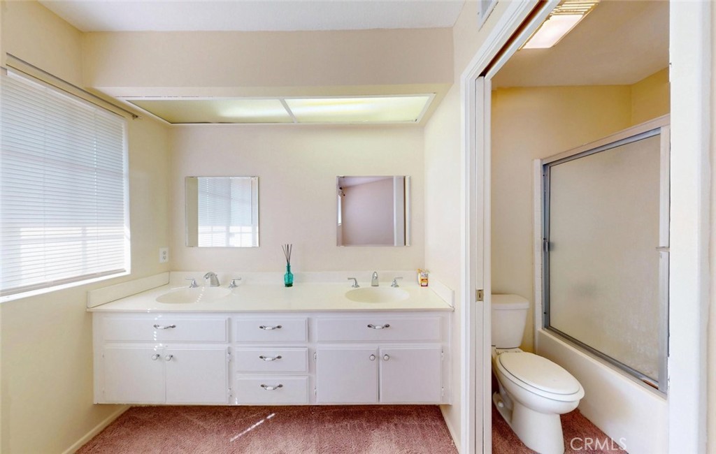 12044 Champlain Property Photo 27