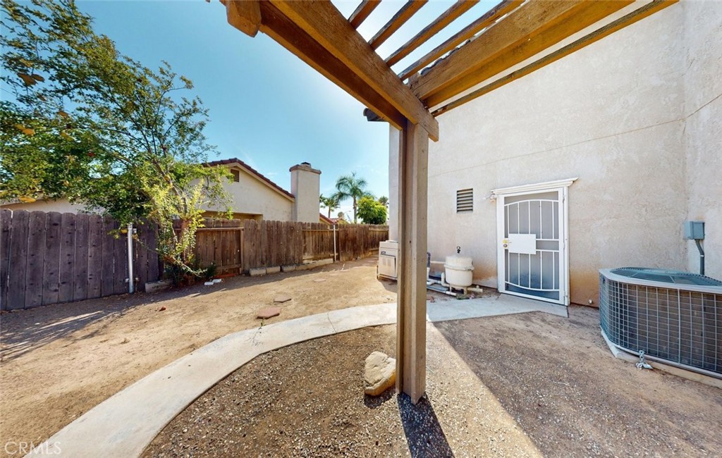 12044 Champlain Property Photo 35