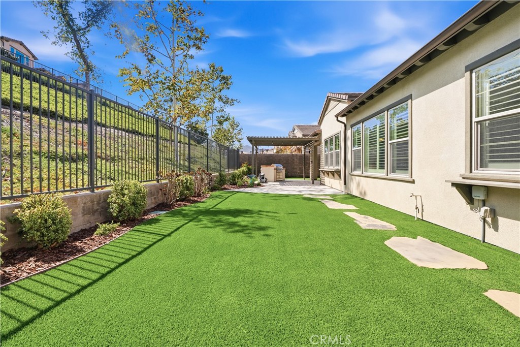 62 Cerrero Court Property Photo 4