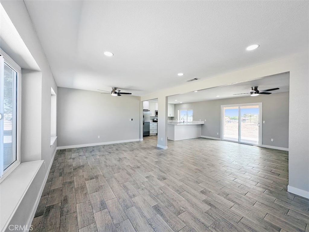 10655 9th Property Photo 7