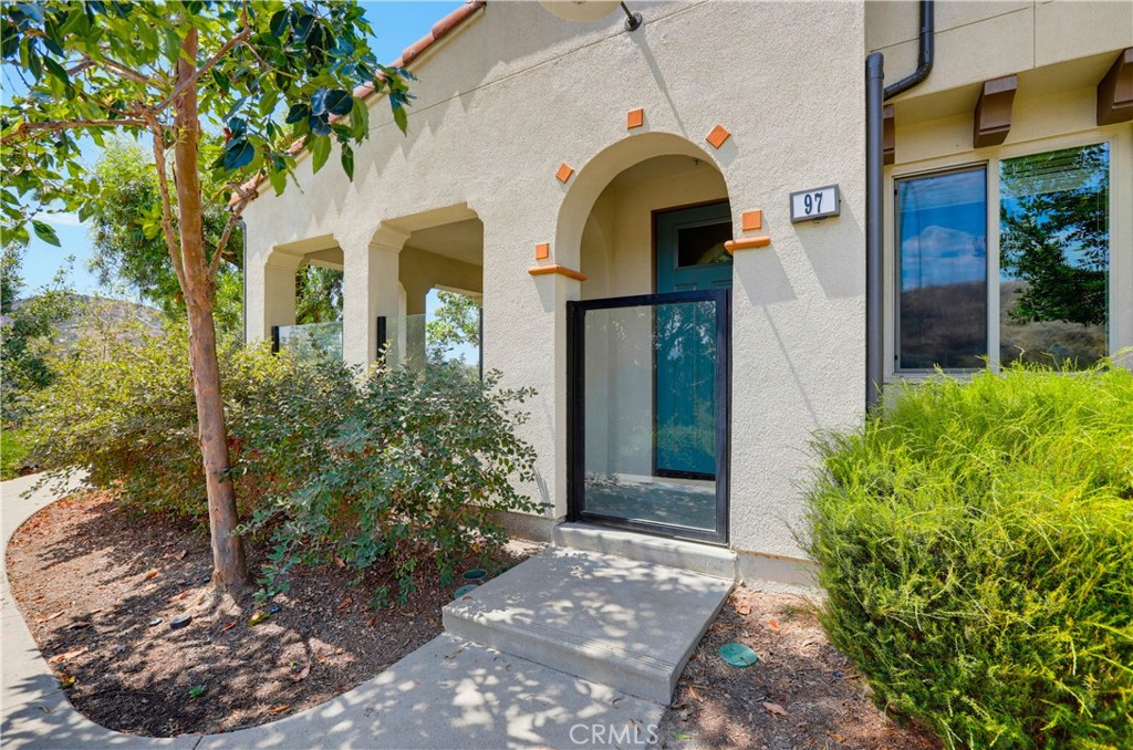 97 Adelfa Property Photo 2
