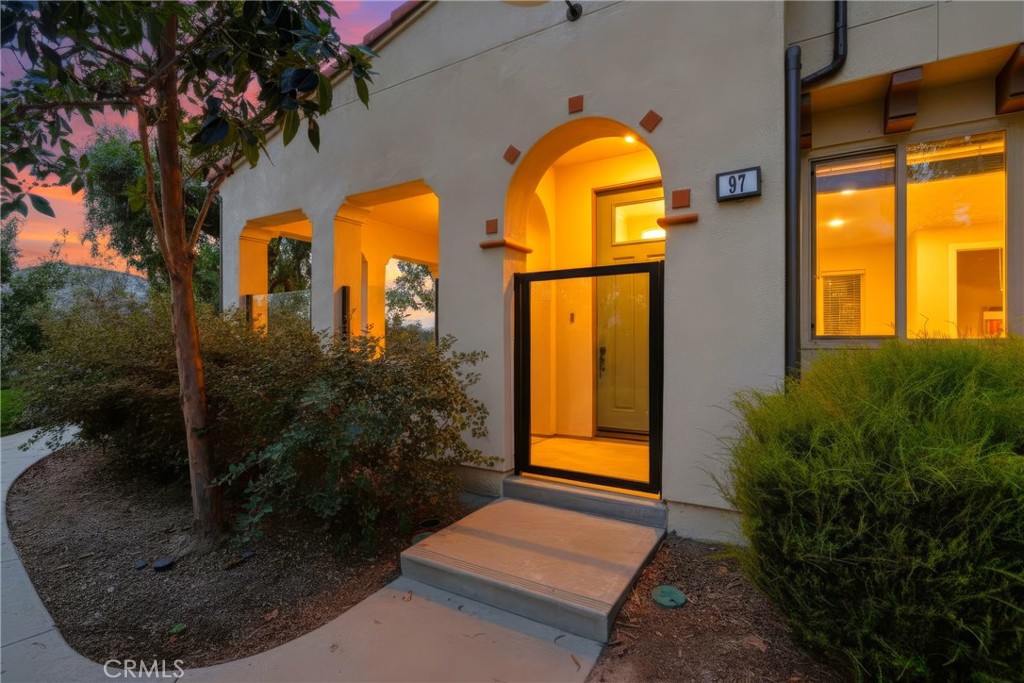 97 Adelfa Property Photo 3