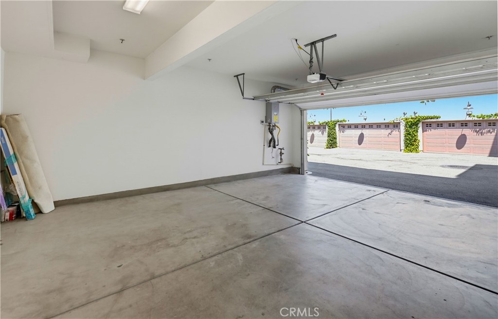 97 Adelfa Property Photo 43