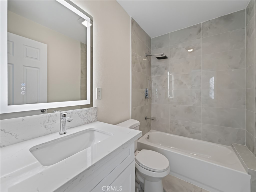 1623 N Vallejo Property Photo 19