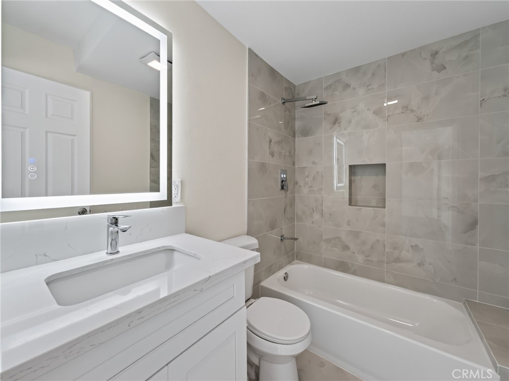 1623 N Vallejo Property Photo 31