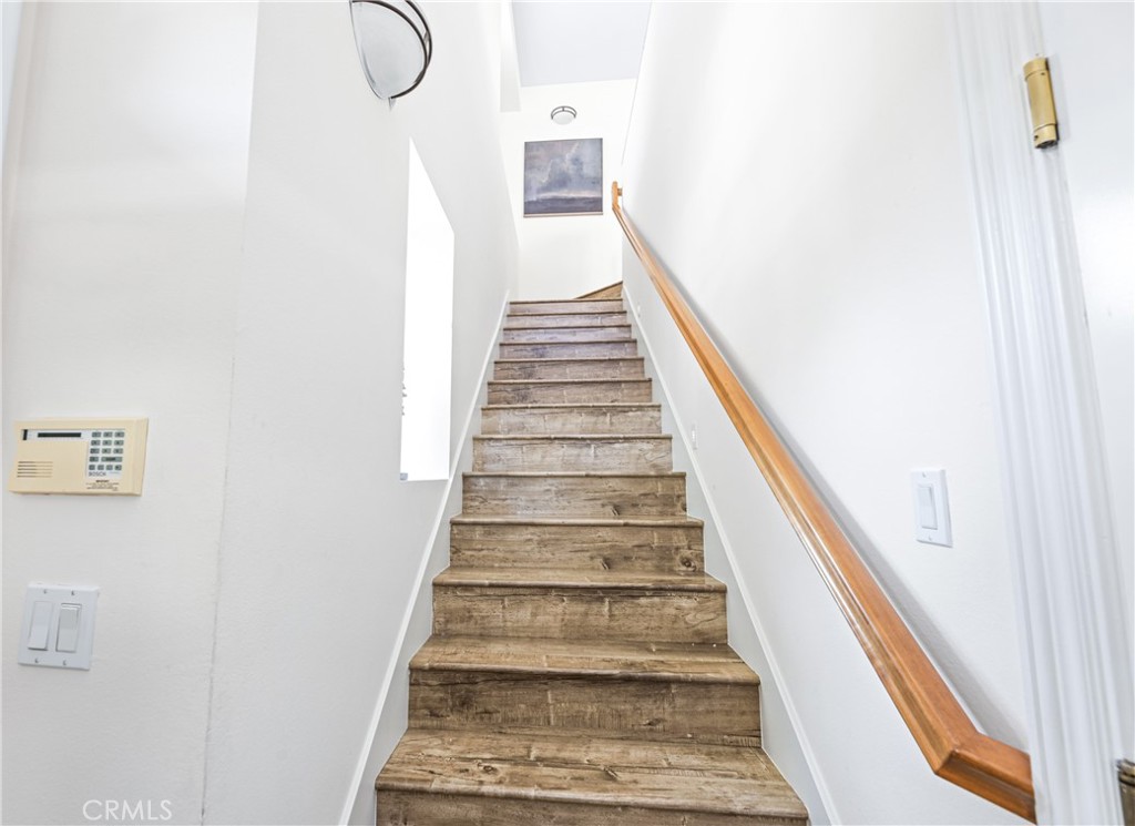 118 Coral Rose Property Photo 7