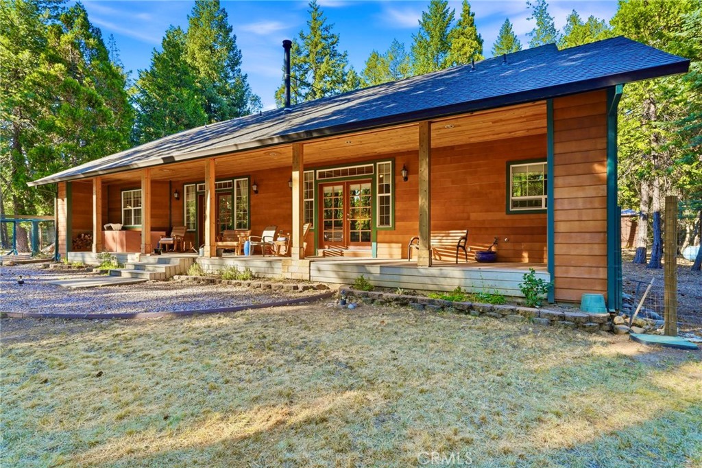 34643 Emigrant Trail Property Photo 2
