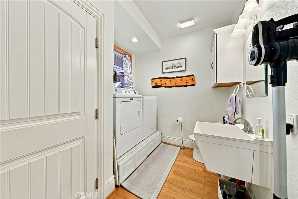 34643 Emigrant Trail Property Photo 26