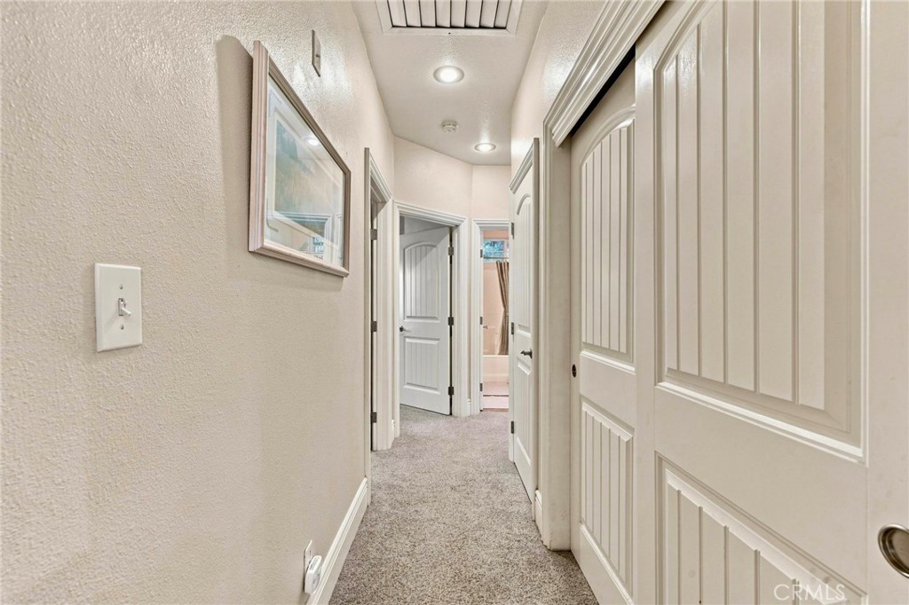 34643 Emigrant Trail Property Photo 27