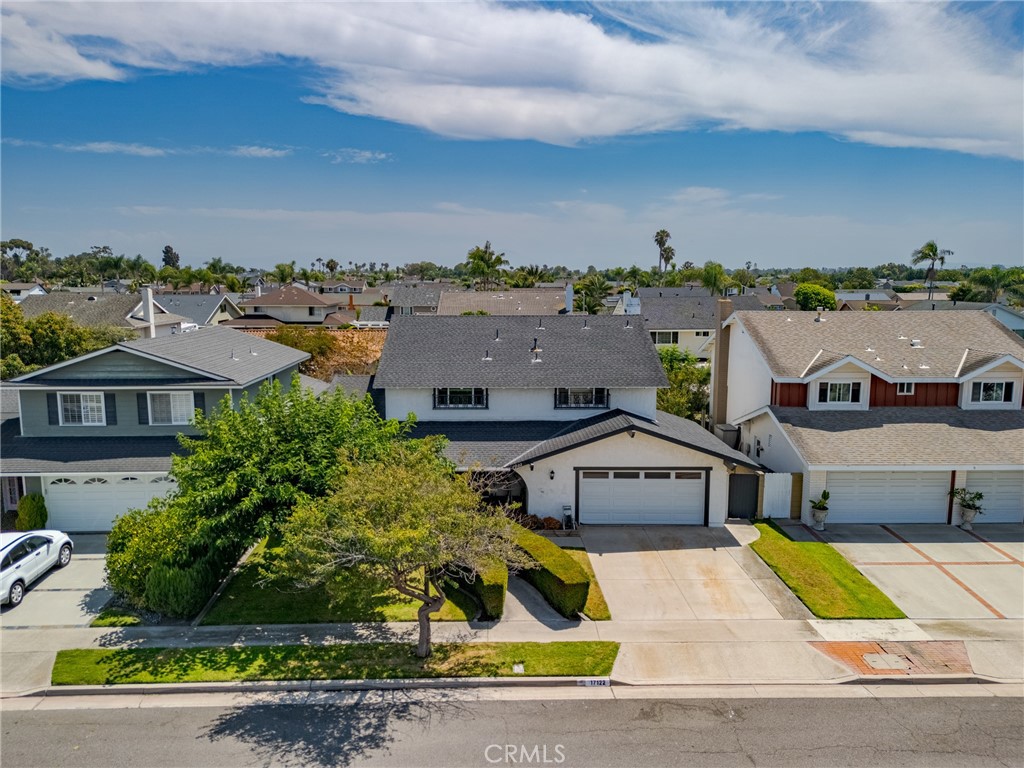 17122 Pleasant Circle Property Photo 2