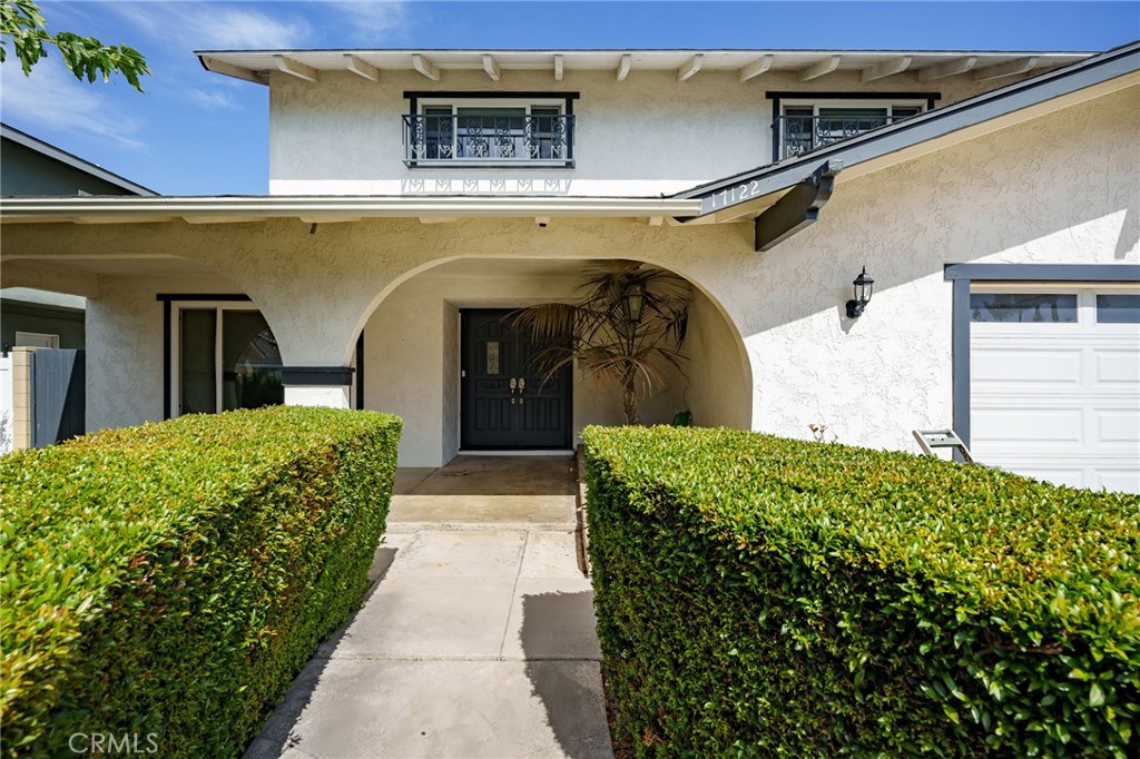 17122 Pleasant Circle Property Photo 3