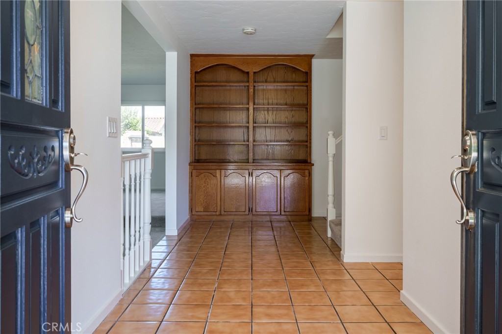 17122 Pleasant Circle Property Photo 4