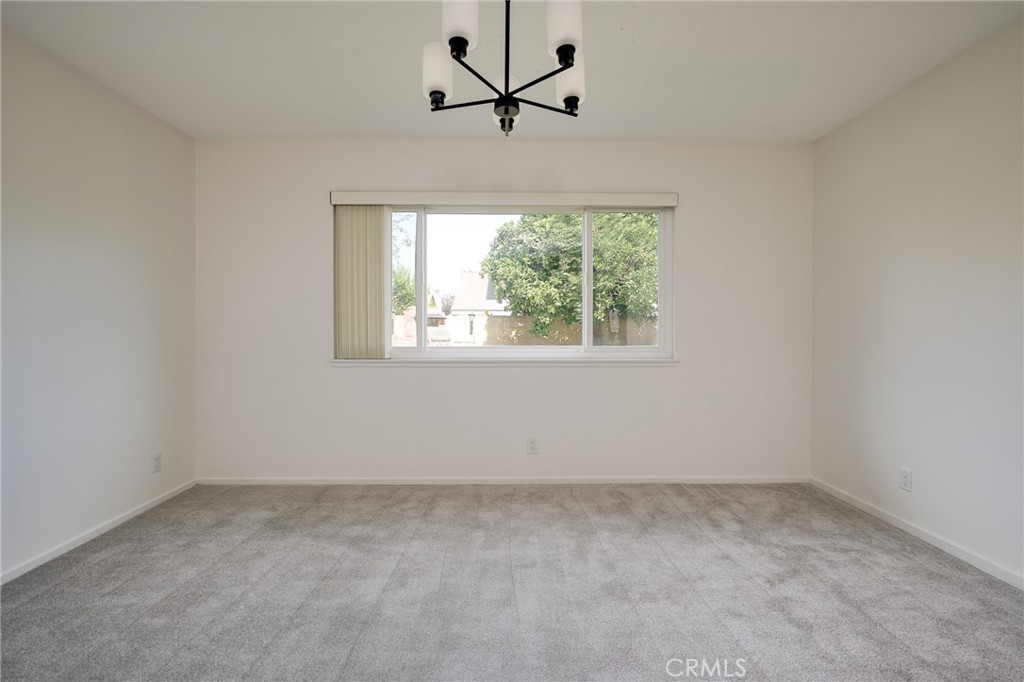 17122 Pleasant Circle Property Photo 7