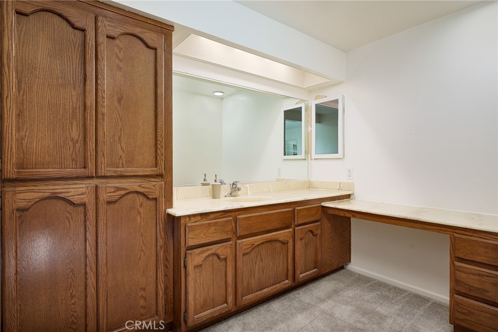17122 Pleasant Circle Property Photo 22