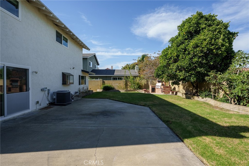 17122 Pleasant Circle Property Photo 24