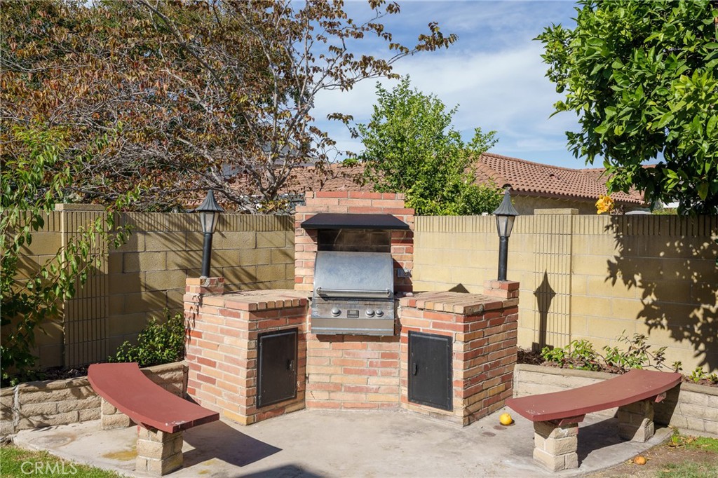 17122 Pleasant Circle Property Photo 26