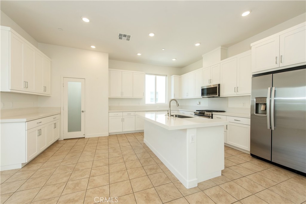258 Sash Property Photo 9