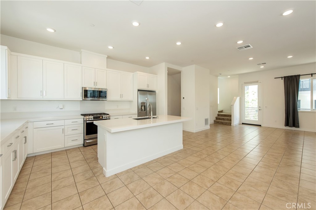 258 Sash Property Photo 10