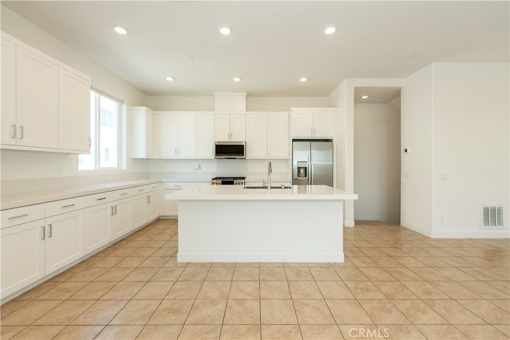 258 Sash Property Photo 13