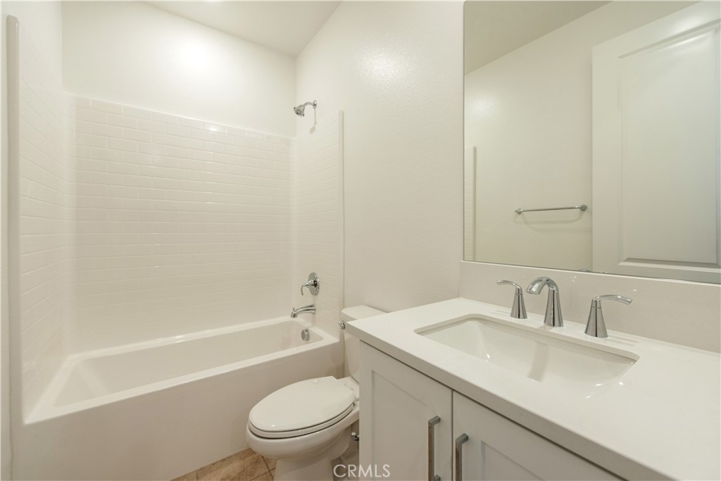 258 Sash Property Photo 23