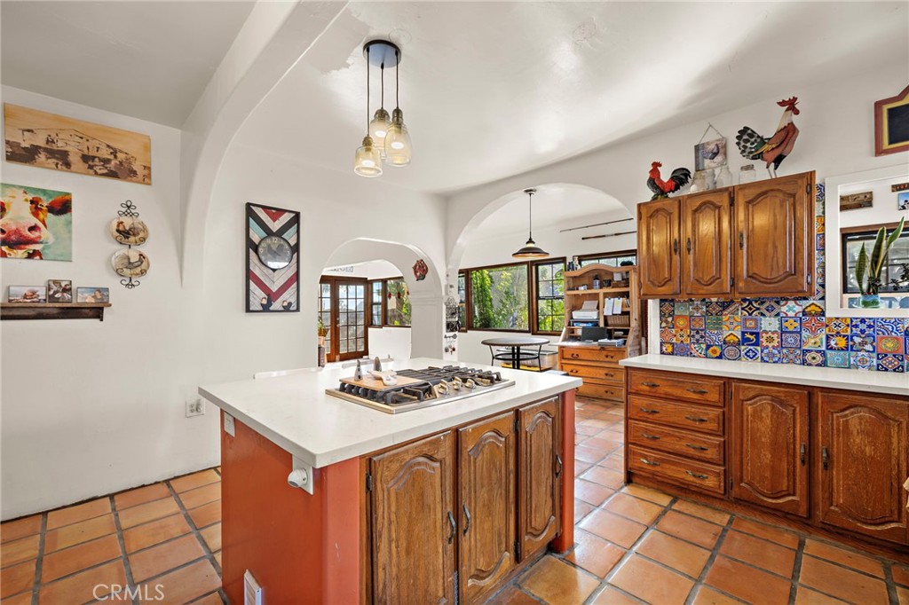 261 Avenida Granada Property Photo 6