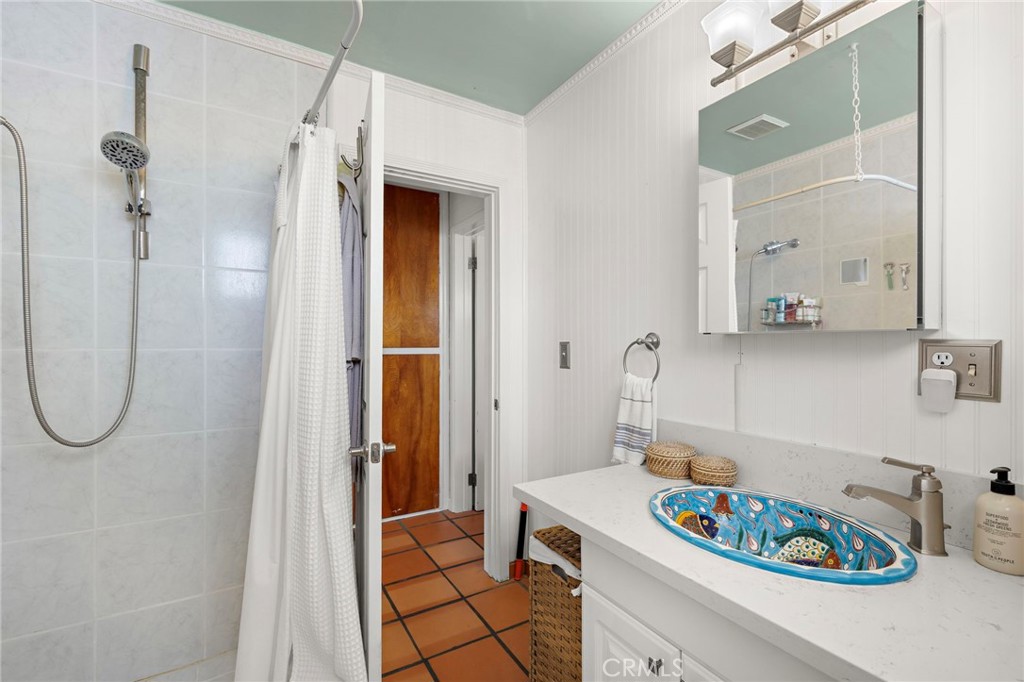 261 Avenida Granada Property Photo 28