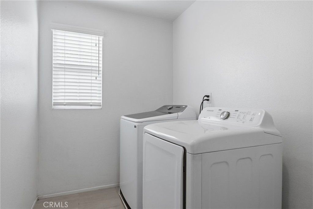 24914 Gossamer Court Property Photo 37