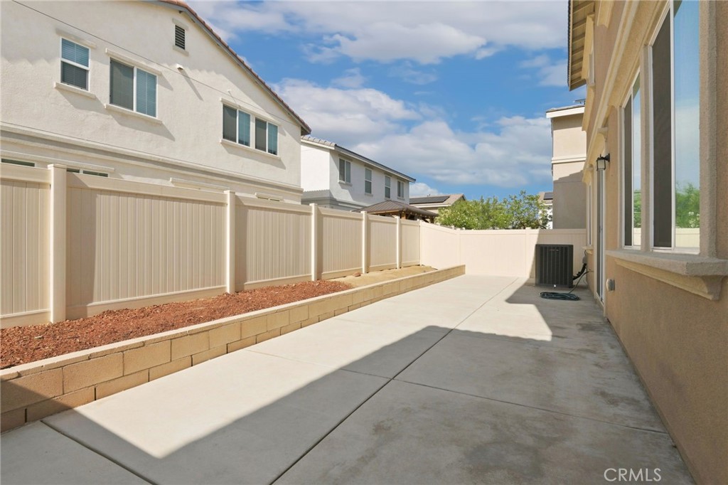 24914 Gossamer Court Property Photo 38