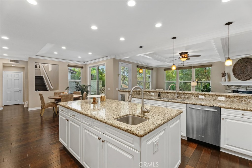 16 Vela Court Property Photo 11