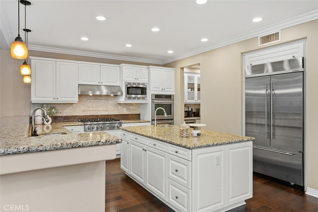 16 Vela Court Property Photo 13