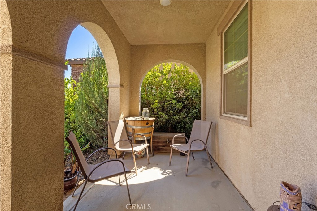 5762 Verde Way Property Photo 4