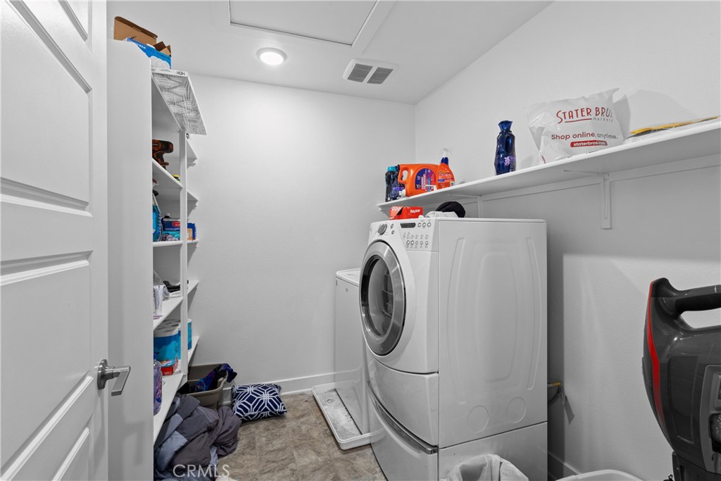 5762 Verde Way Property Photo 11