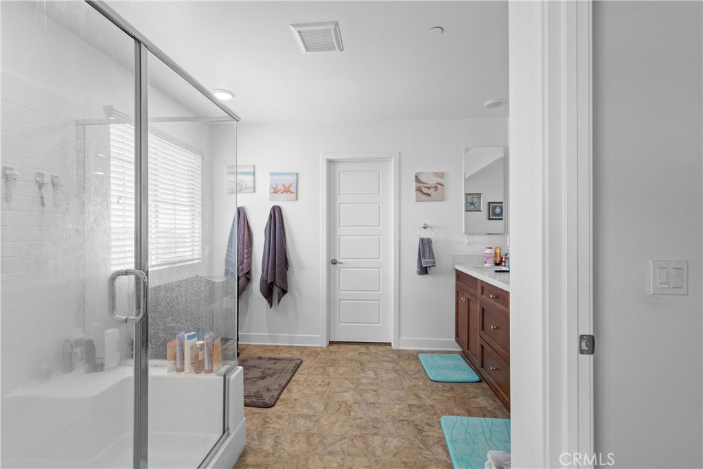 5762 Verde Way Property Photo 13