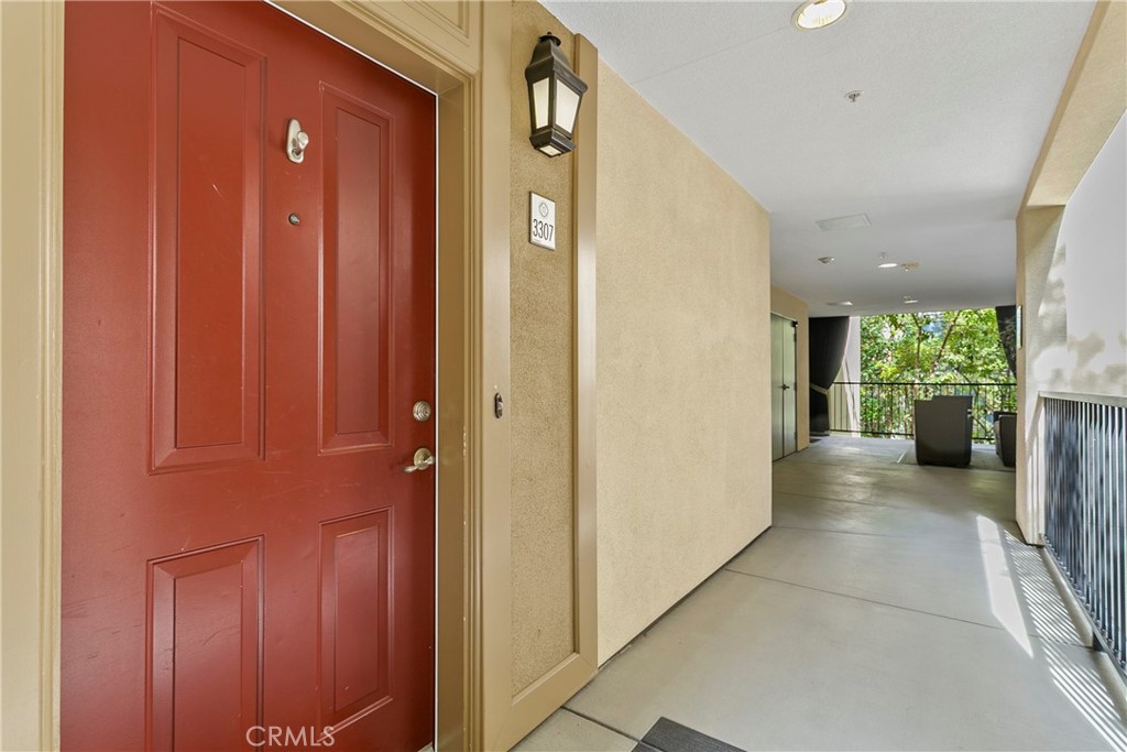 3307 Watermarke Property Photo 2