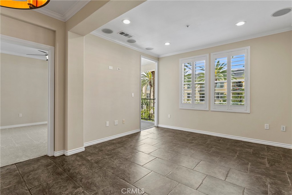 3307 Watermarke Property Photo 6