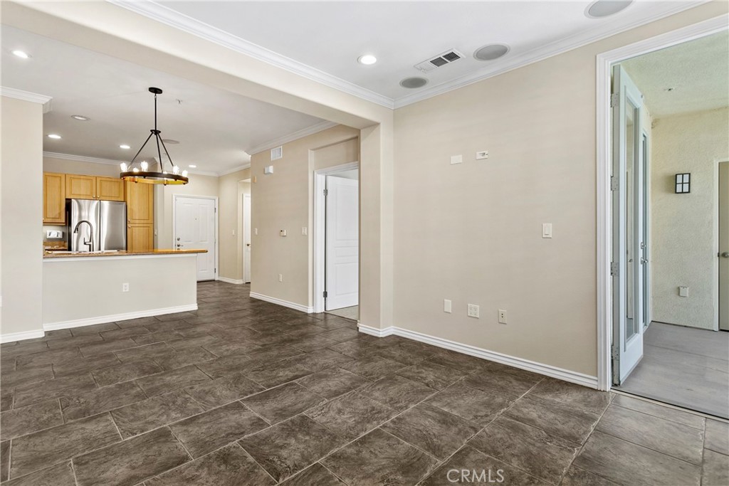 3307 Watermarke Property Photo 8